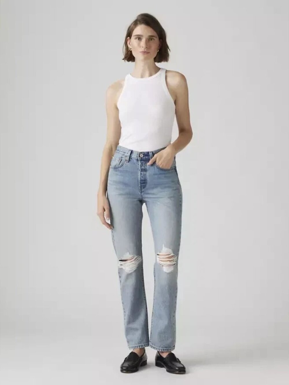 Levi 501® Original Fit Women's Jeans (27/30) Light to Medium Wash, Ripped Jeans